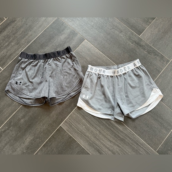 Under Armour set of 2 gray HeatGear Shorts size S - Picture 1 of 4